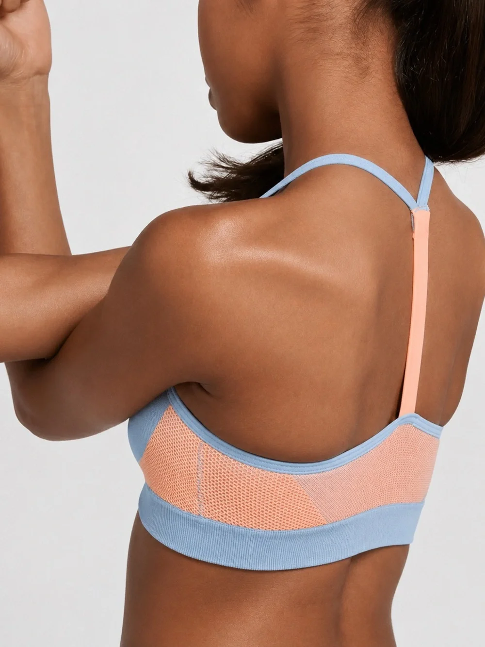 Nike Girls’ Seamless Sports Bra Blue Pink Youth Medium 💙🩷✨